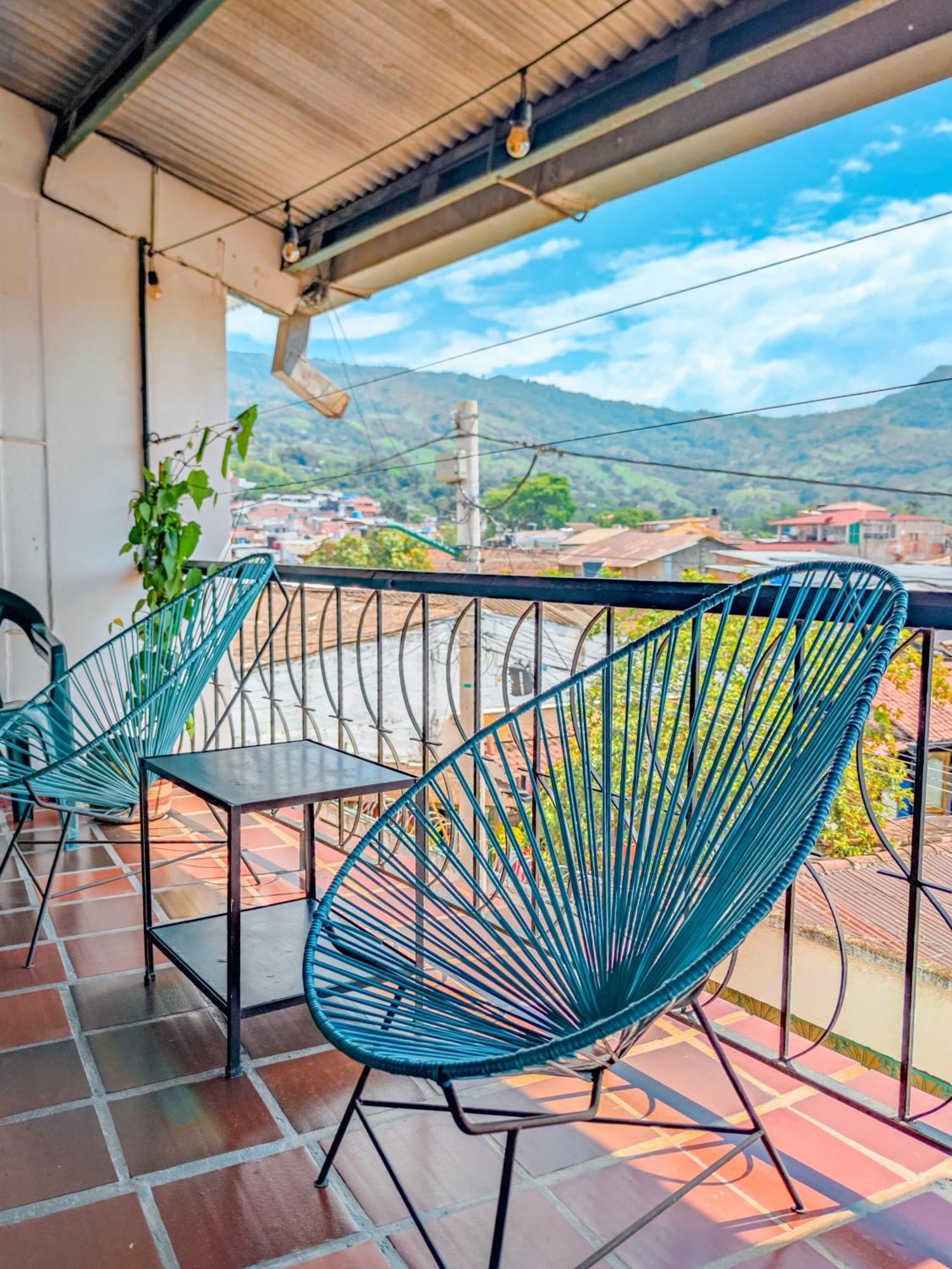 La Rosa Nautica Hostel Guaduas Εξωτερικό φωτογραφία
