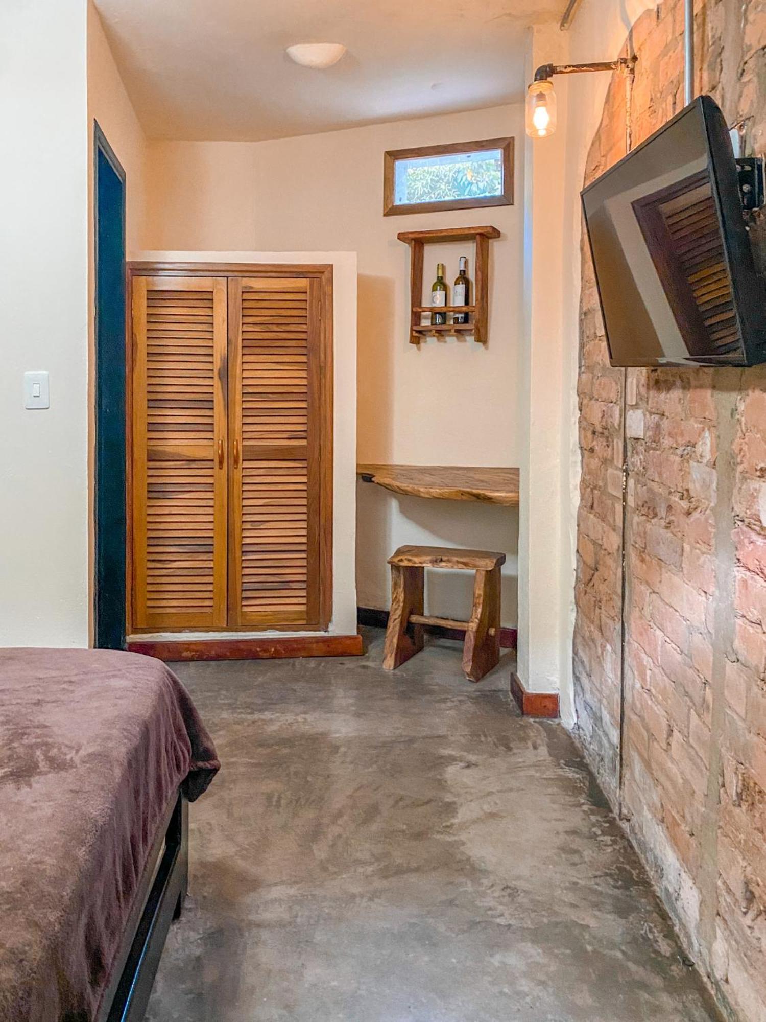 La Rosa Nautica Hostel Guaduas Εξωτερικό φωτογραφία