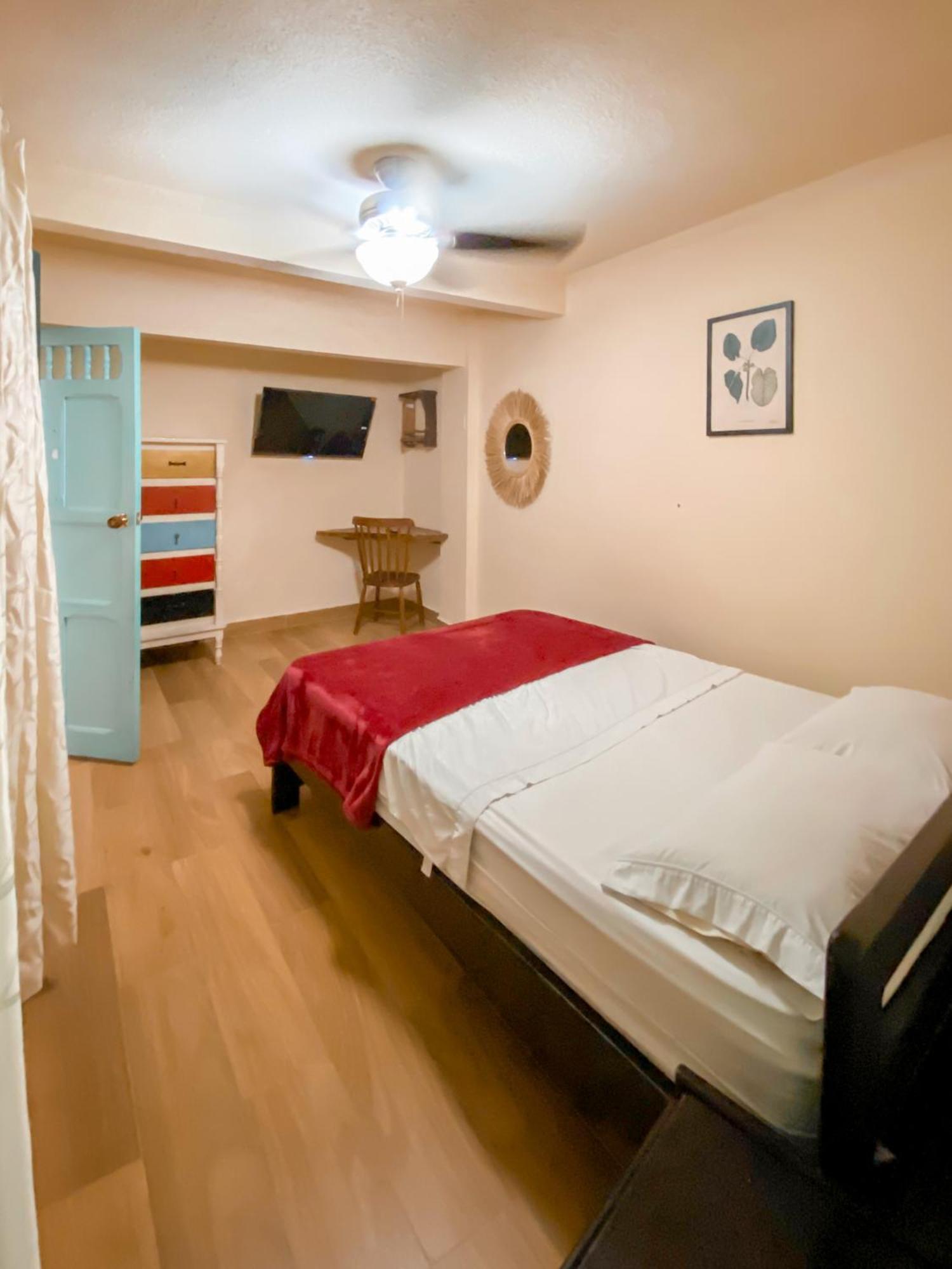 La Rosa Nautica Hostel Guaduas Δωμάτιο φωτογραφία
