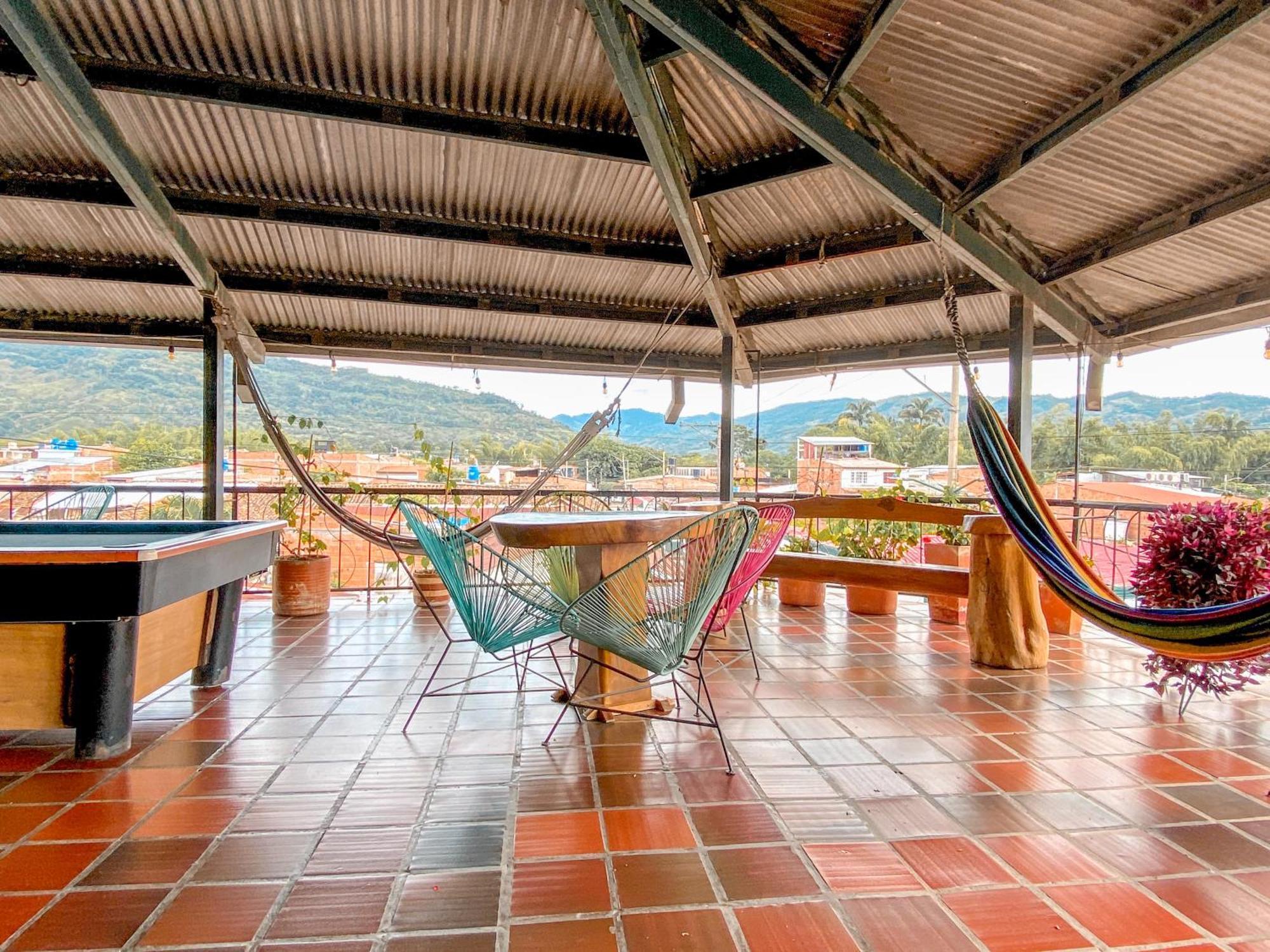 La Rosa Nautica Hostel Guaduas Εξωτερικό φωτογραφία