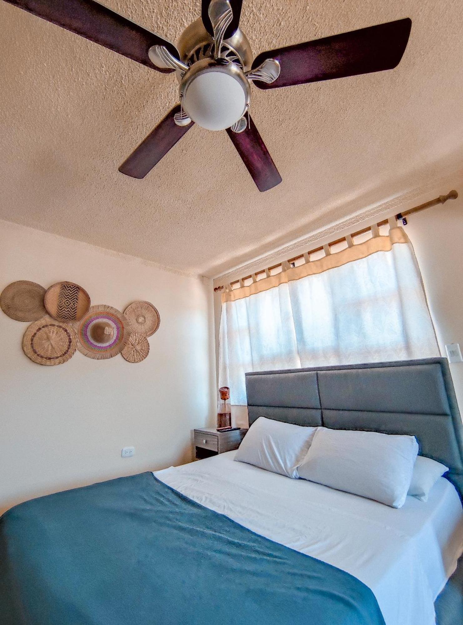 La Rosa Nautica Hostel Guaduas Εξωτερικό φωτογραφία